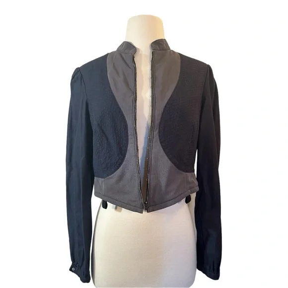 BCBGMaxAzria Cropped Corset Style Jacket - Picture 2 of 15